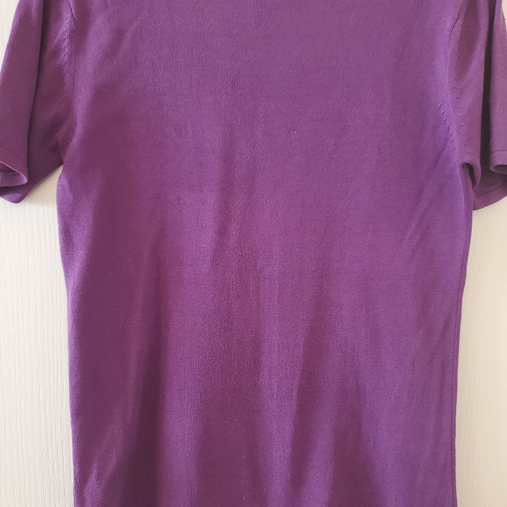 August Silk, purple, short sleeve, scoop neck  top, size small - Picture 2 of 2